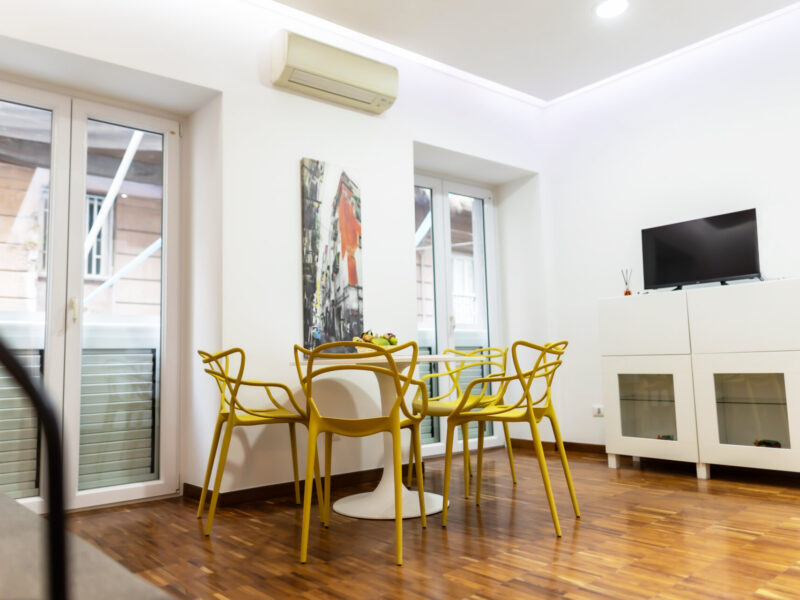 sebeto-napoli-casa-vacanze-appartamento-porto-ANG26100